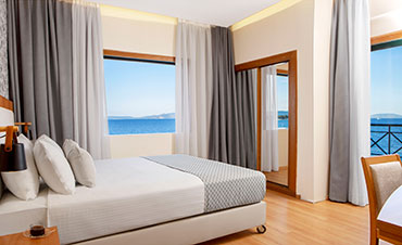 Premium Suite Side Sea View